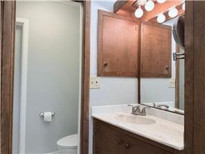 2211 Jennifer Ct N, Saint Paul, MN 55109 - photo 14
