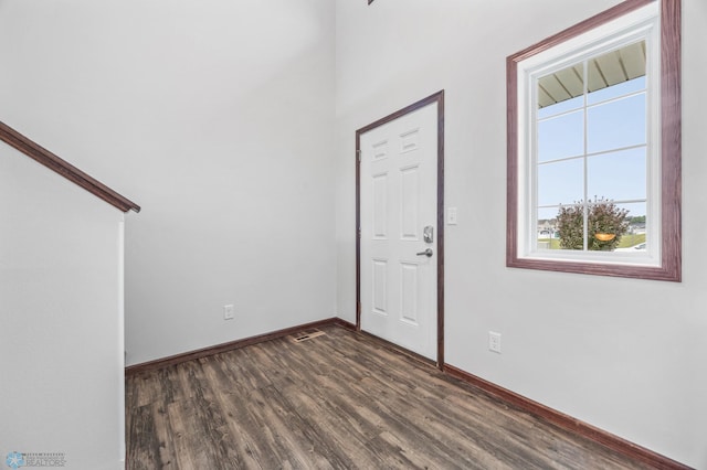 1317 5th St NW, West Fargo, ND 58078 - photo 2
