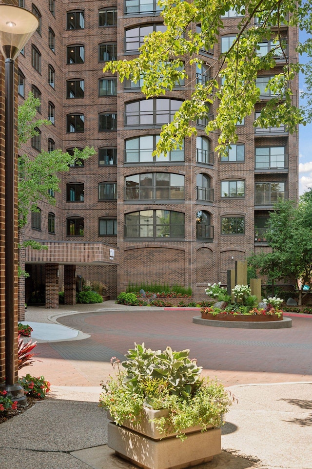 1201 Yale Pl Unit 407, Minneapolis, MN 55403 - photo 56