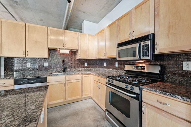 720 4th St Unit 109, Minneapolis, MN 55401 - photo 17