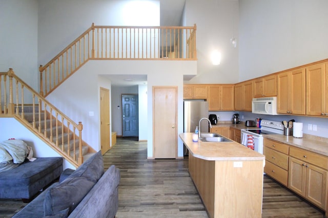 2159 Cleveland Way S, Cambridge, MN 55008 - photo 2