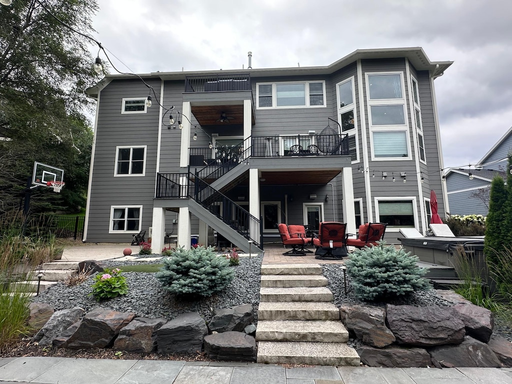 1295 Whistler Point Rd, Woodbury, MN 55129 - photo 2