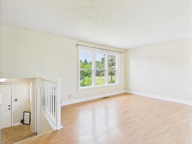4921 Evergreen Ct, North Branch, MN 55056 - photo 6