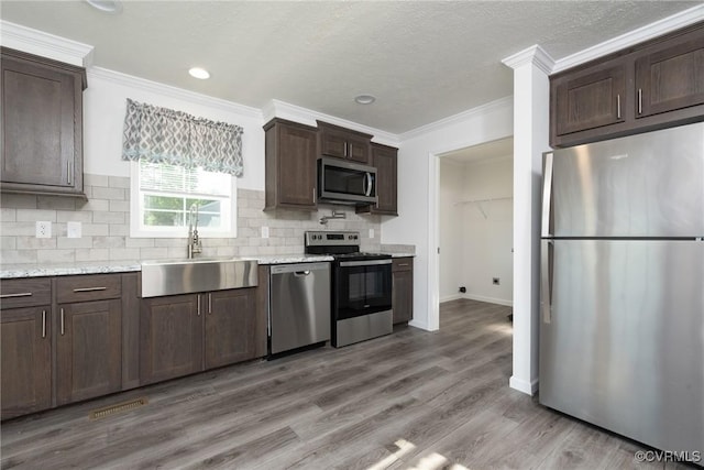 710 Wesley St, Petersburg, VA 23803 - photo 11