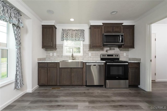 710 Wesley St, Petersburg, VA 23803 - photo 12