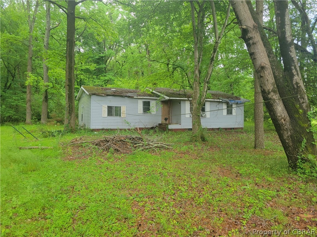 view of single story home