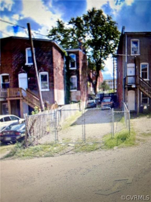 1114.5 W Marshall St, Richmond, VA 23220 - photo 2