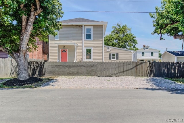 view of front of property