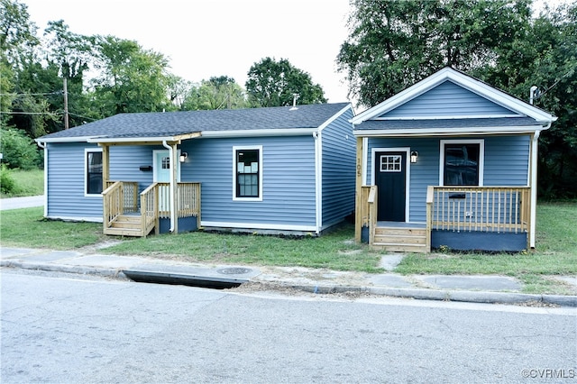 bungalow-style house featuring a porch