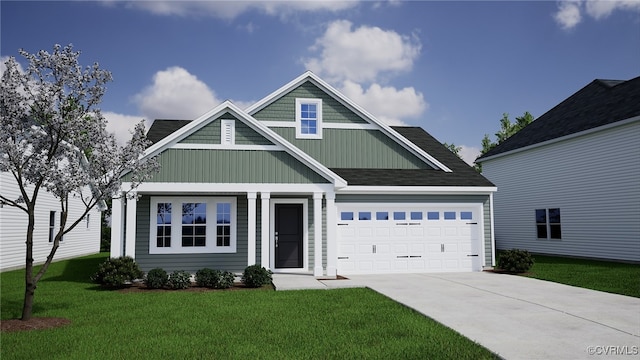 craftsman house featuring a front lawn