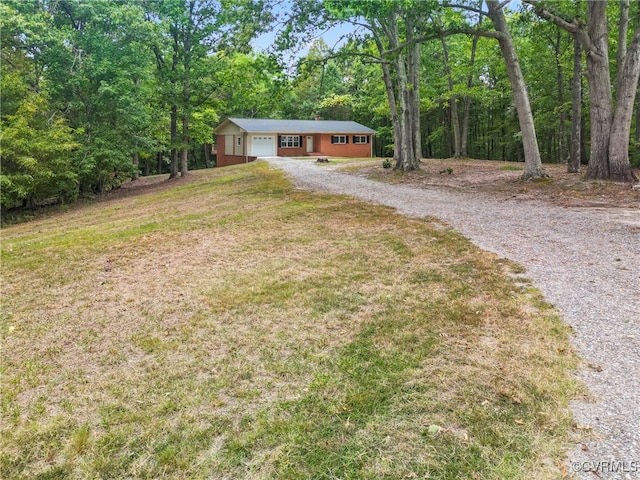 view of front of home with a front lawn