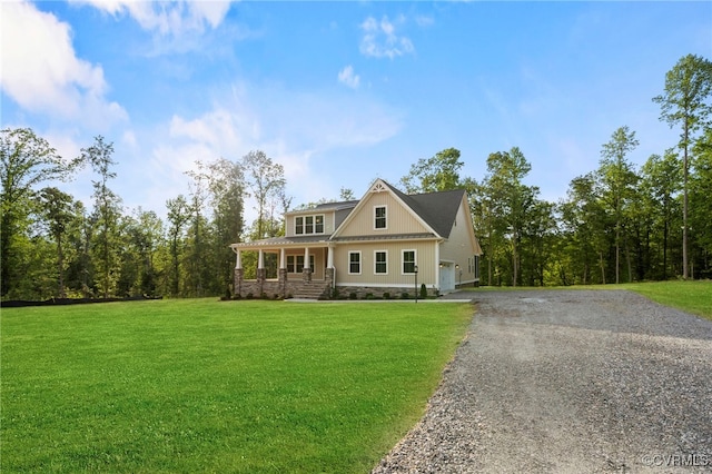 view of front of house featuring a porch and a front lawn