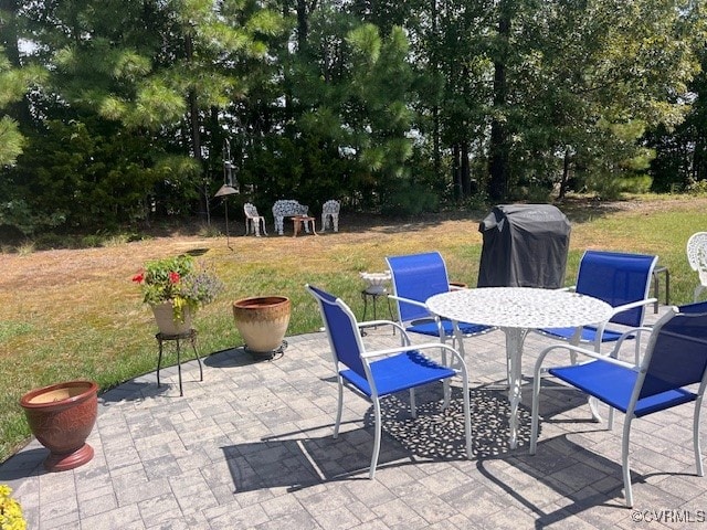 view of patio / terrace with area for grilling