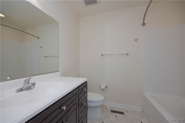 full bathroom with washtub / shower combination, vanity, and toilet