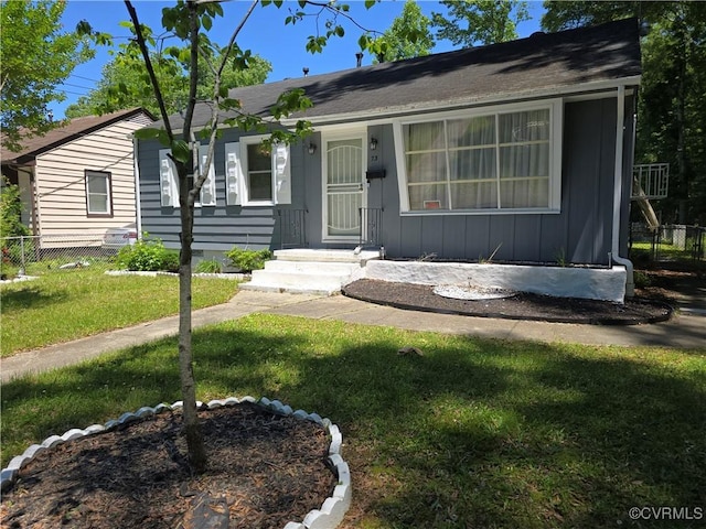 73 Henrico St, Petersburg, VA 23803 - view of front of property with board and batten siding