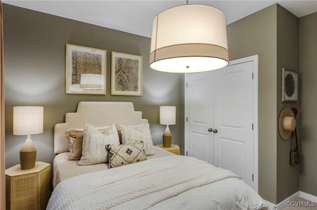 15436 Greenhart Dr, Chesterfield, VA 23832 - bedroom featuring baseboards and a closet