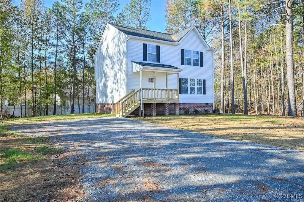 view of front of house featuring a porch