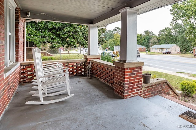 view of patio / terrace with covered porch