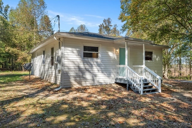 view of front of property with a porch