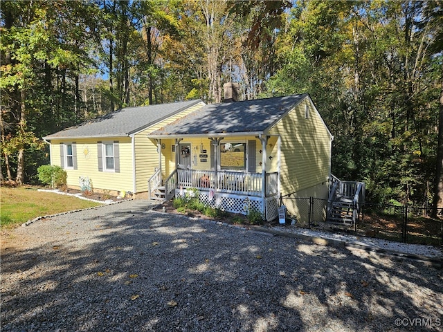 ranch-style house with a porch