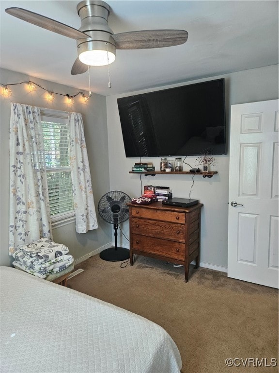 bedroom featuring carpet floors and ceiling fan