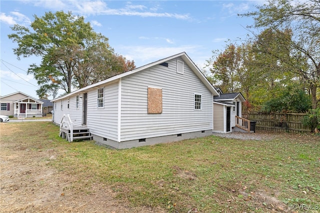 exterior space with a yard