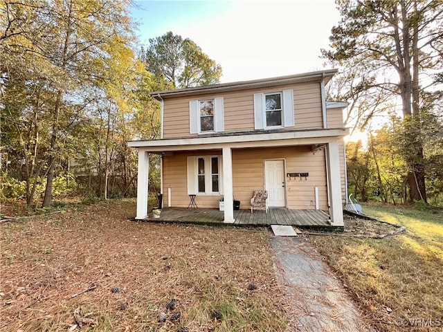 view of front facade with covered porch