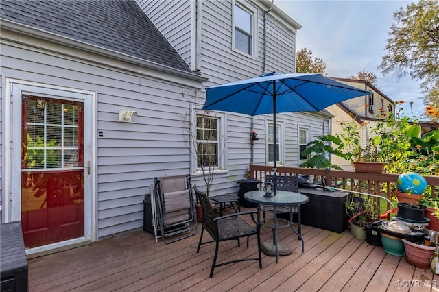 view of wooden deck