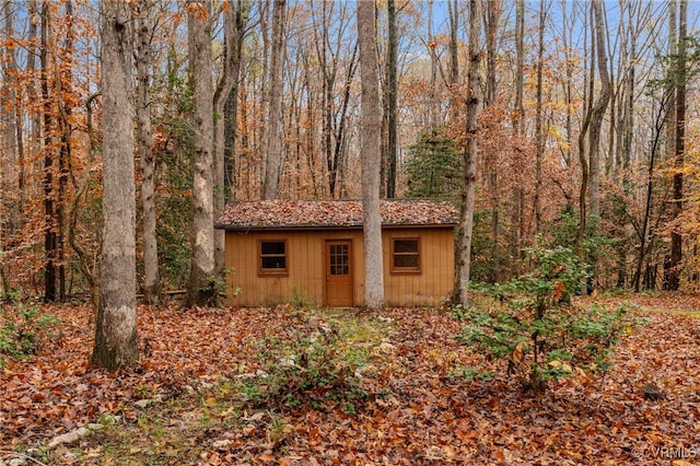 view of outbuilding