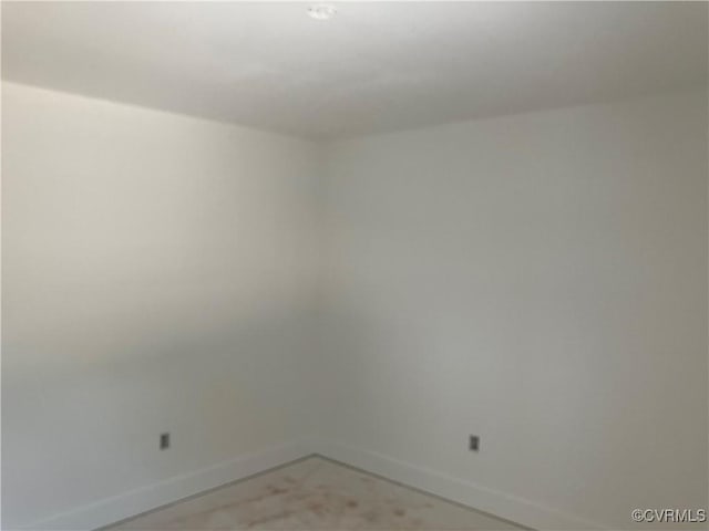 14310 Meadow Ln, Disputanta, VA 23842 - unfurnished room with baseboards