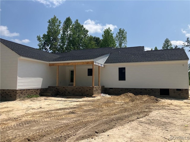 14310 Meadow Ln, Disputanta, VA 23842 - rear view of property featuring crawl space