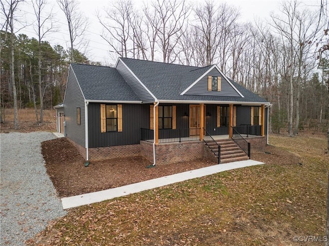 view of front of home featuring covered porch