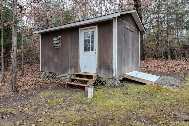 view of outbuilding