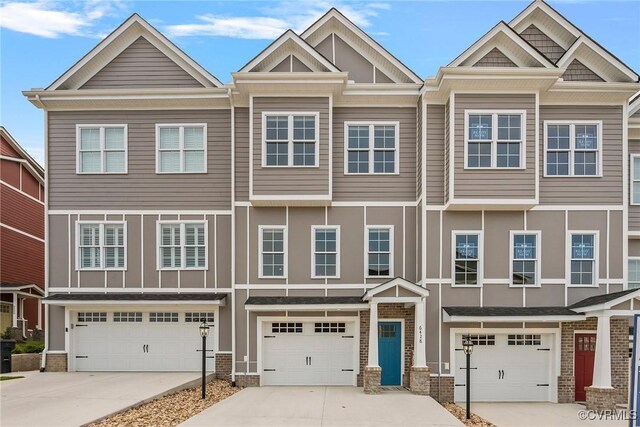 6404 Sanford Springs Cv, Midlothian, VA 23112 - multi unit property featuring driveway and an attached garage
