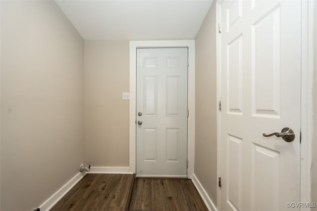 entryway featuring dark hardwood / wood-style floors