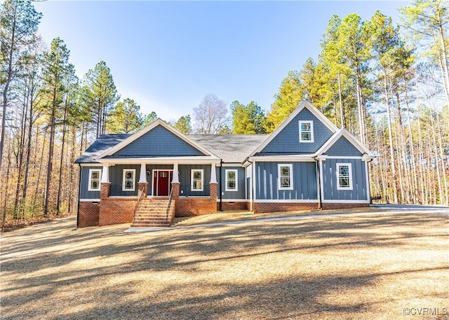 craftsman house featuring a porch