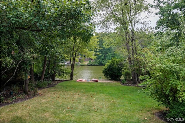 view of yard with a water view