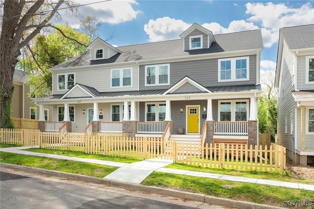 view of front of property featuring covered porch