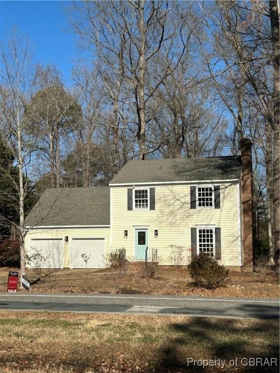 view of front of house featuring a garage