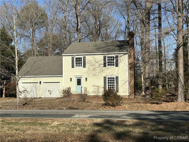 view of front facade with a garage