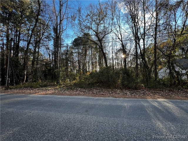 Listing photo 2 for 70/71 Sandlin Dr, White Stone VA 22578