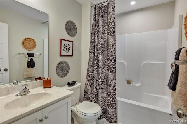 2013 Farmstead Mill Ct, Glen Allen, VA 23059 - full bathroom with toilet, vanity, and shower / bath combination with curtain