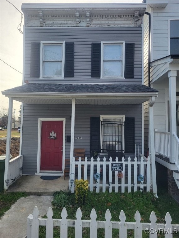 view of front of house featuring covered porch