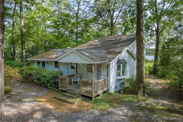 view of front of home with covered porch