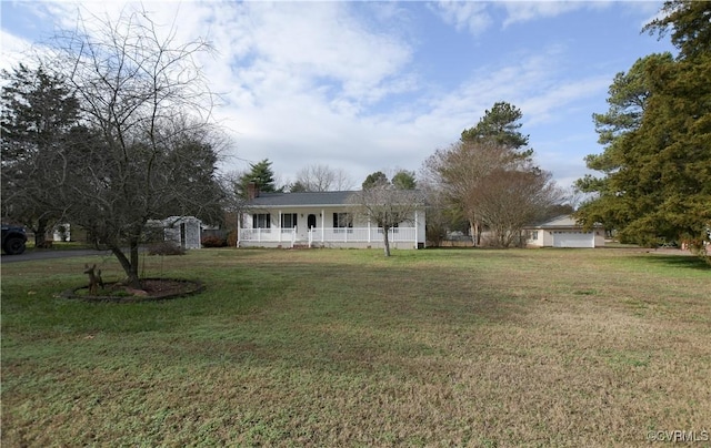 view of front of home featuring a porch and a front yard