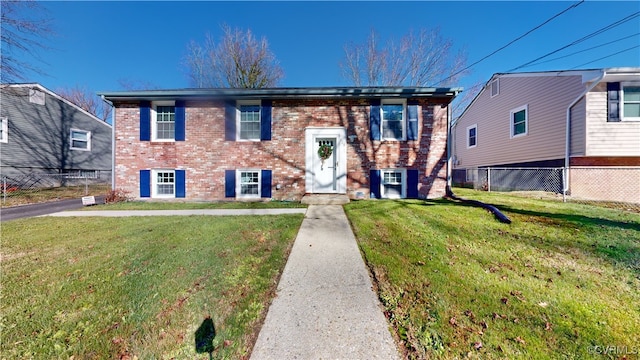 view of front of home with a front yard