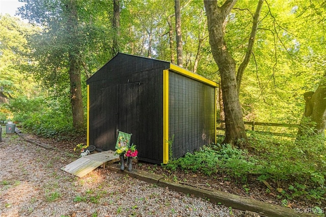 view of outbuilding