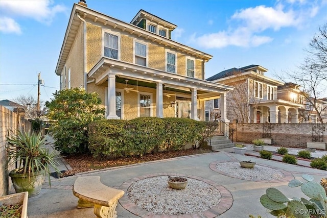 view of front of home featuring a patio