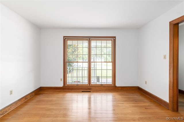 empty room featuring light hardwood / wood-style flooring