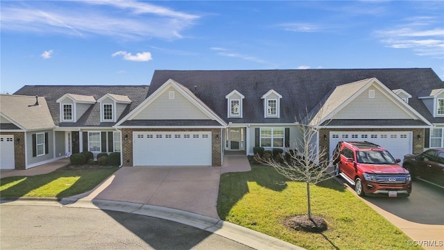 view of front of property with a front lawn